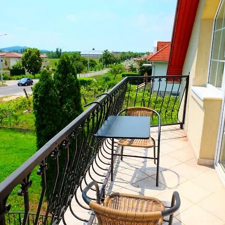 Homestay szállás Pillangó Ház *